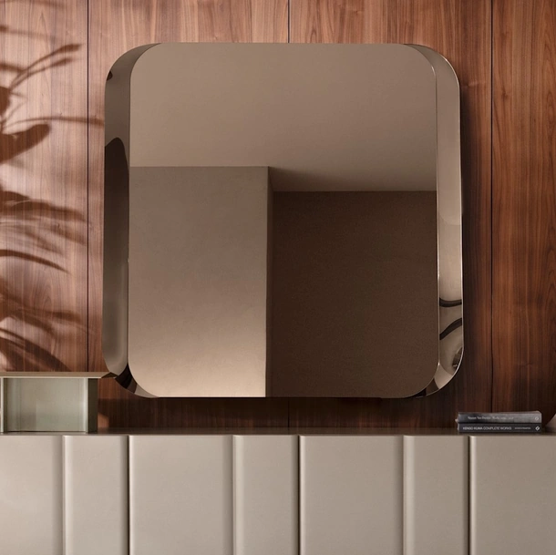 Specchio Divine di Calligaris