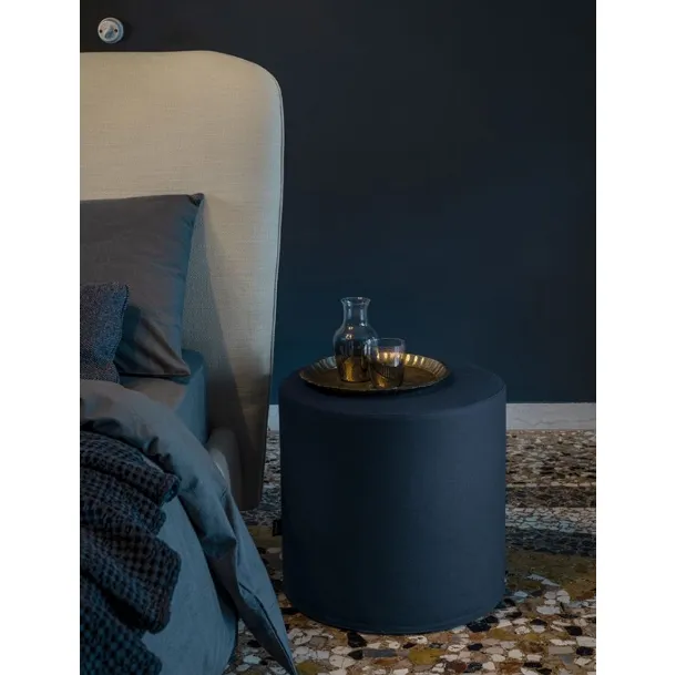 Pouf cilindrico in tessuto Basic di Bolzan Letti