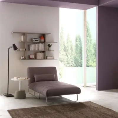 Tavolino rotondo Keoz in MDF con struttura in metallo di Stones
