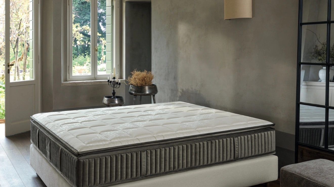 Materasso a molle e memory Emerald di Ennerev