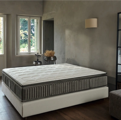 Materasso a molle e memory Emerald di Ennerev