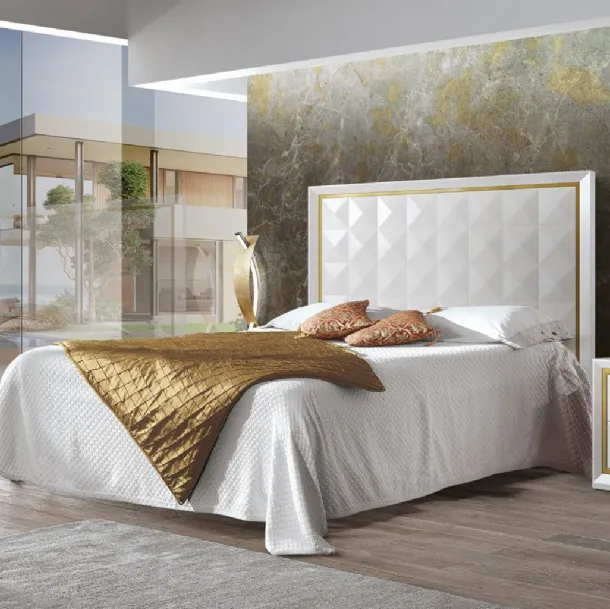Letto Diamond FMG3272 in legno laccato con rilievi diamantati di Betamobili