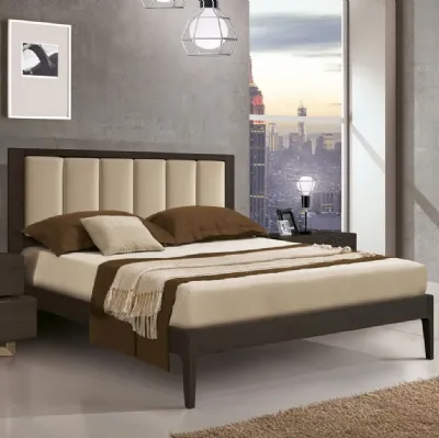 Letto Dynamic FMG2122 in frassino con testiera imbottita di Betamobili