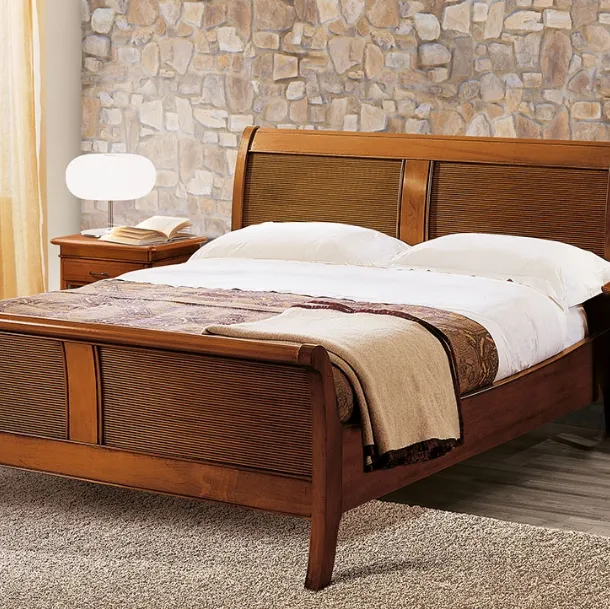 Letto Ottocento Italiano in Legno con testiera e pediera con serrandina di Betamobili