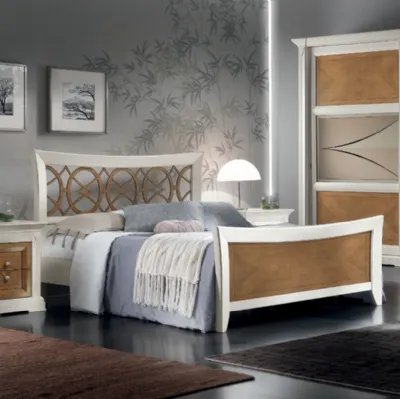 Letto Raffaello FMG1003 in legno con testiera traforata di Betamobili