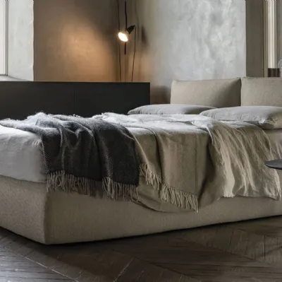 Letto in tessuto imbottito con box contenitore Venus di Bolzan Letti