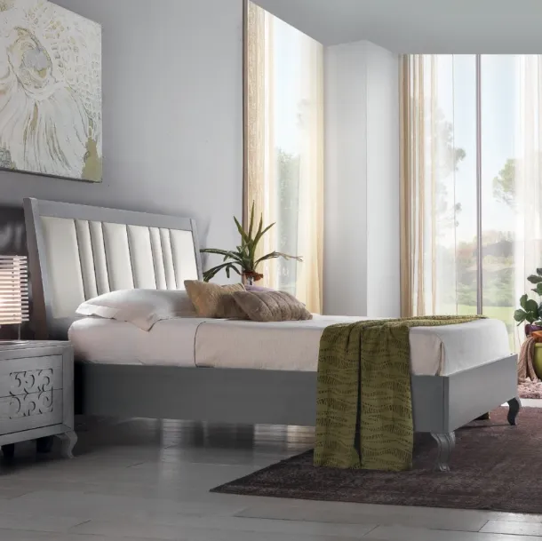 Letto Wind FMG717 in legno con testiera imbottita di Betamobili