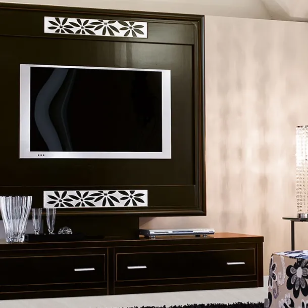 Mobile Porta Tv I Petali Archimede in legno laccato nero e trafori floreali in foglia argento di Betamobili
