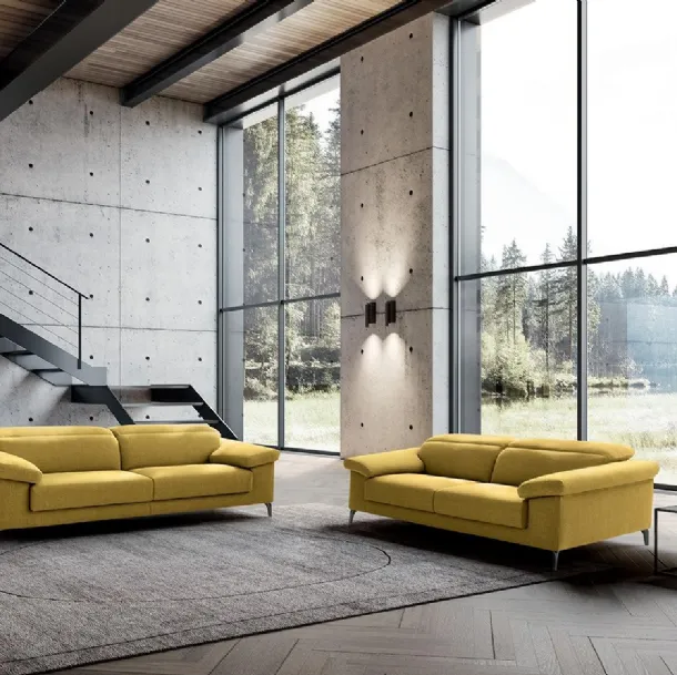 Divano relax con poggiatesta reclinabile e seduta allungabile lineare in tessuto All-In di Felis