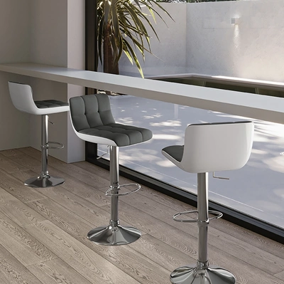 Sgabello regolabile Kurt in ecopelle di Stones