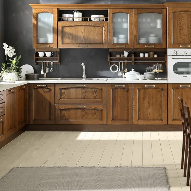 Cucina Classica angolare Memory Noce in legno di Evo Cucine