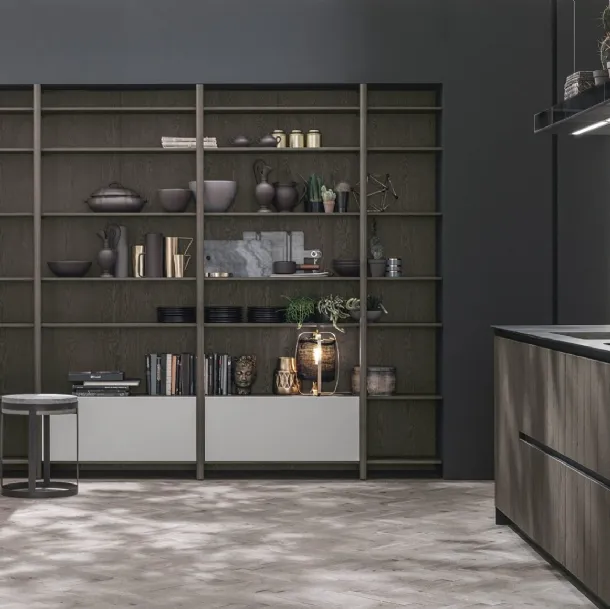 Cucina Moderna con isola Natural v06 in Rovere Dark e laccato opaco di Stosa